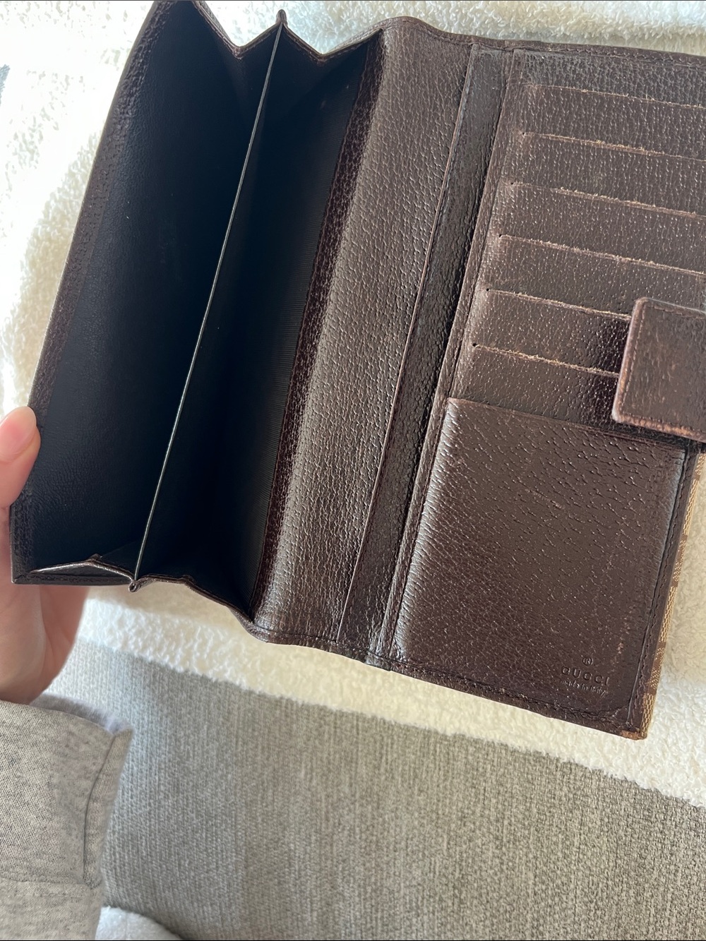 Gucci Beige and Brown GG Canvas Continental Wallet with Signature Snap - Picture 8 of 10